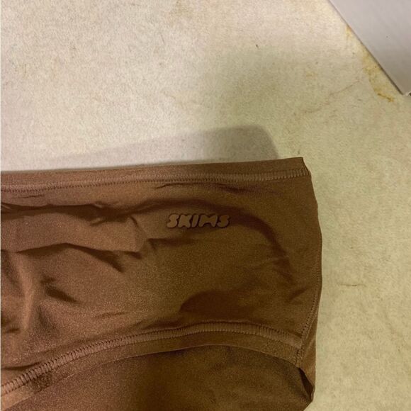 Skims NEW 4X Jasper Brown Body Brief Panties‎ - Picture 2 of 4